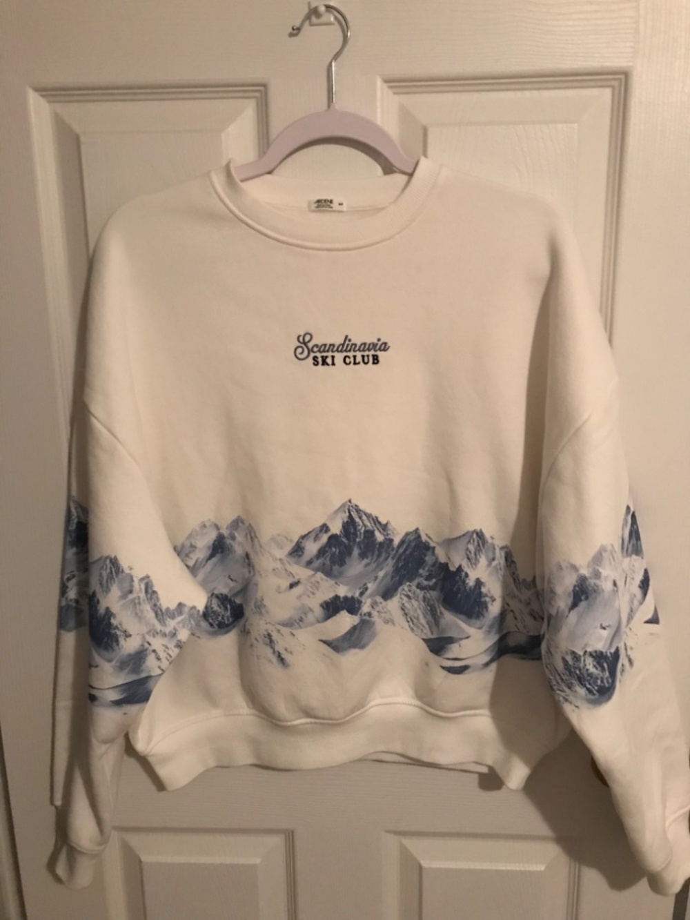 Sweater - Picture 3 of 7